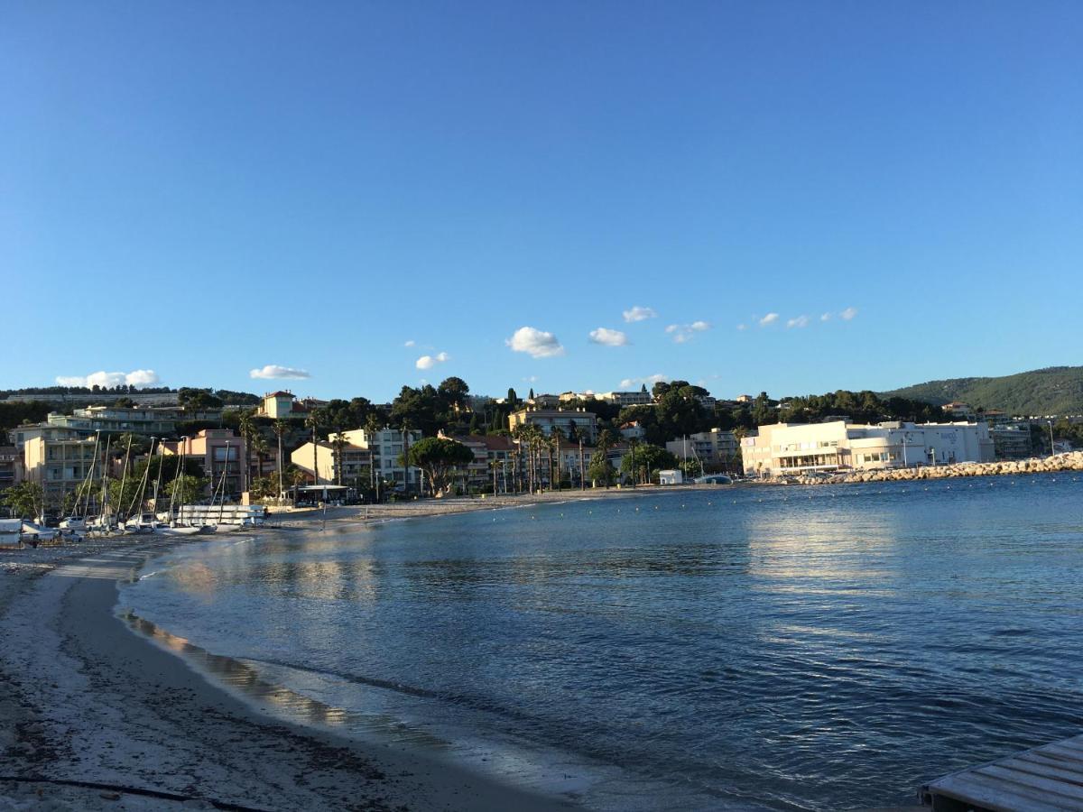 Bandol, Vue Panoramique Sur La Mer, La Plage, Le Port Bandol